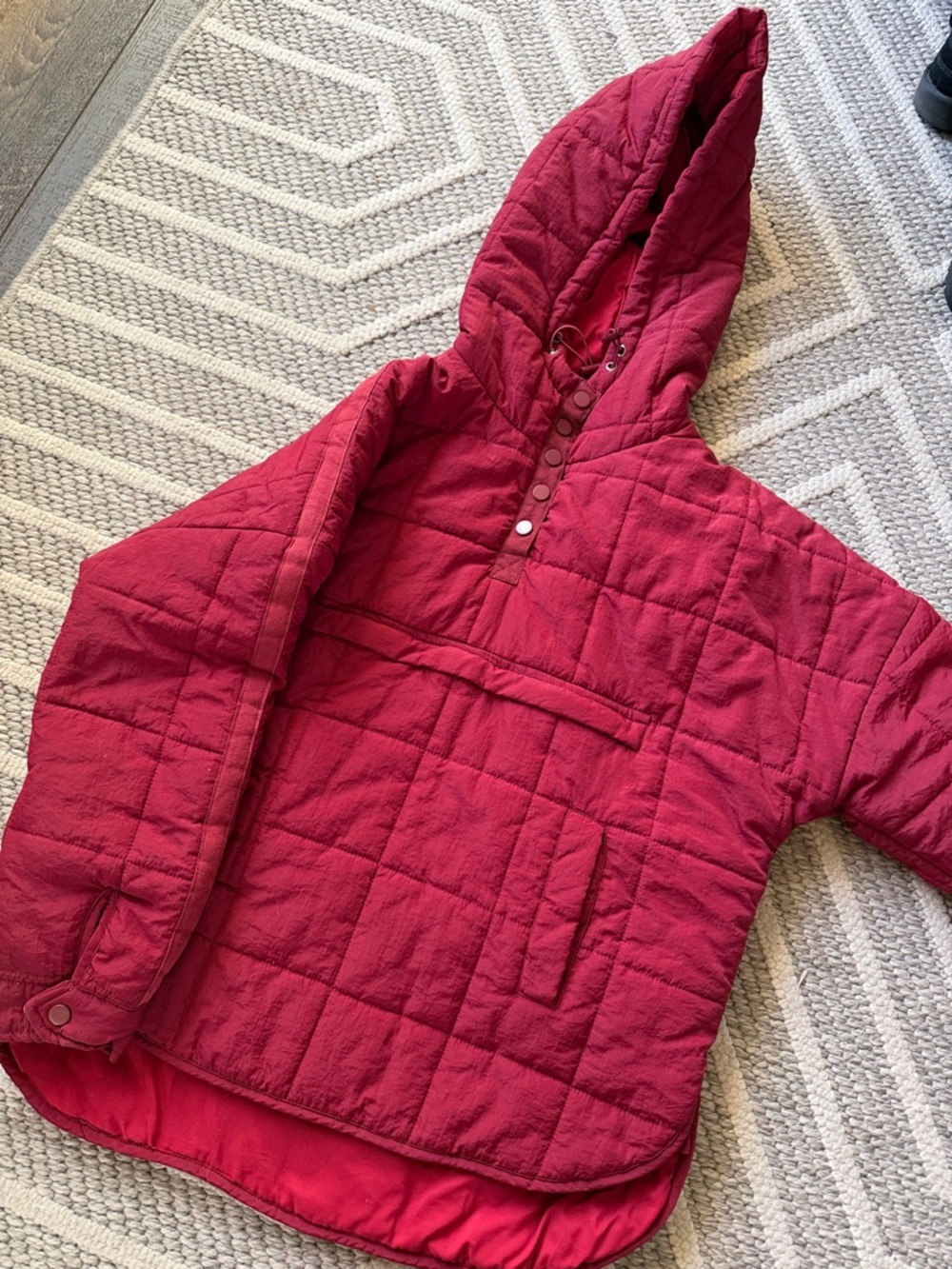 Quilted Hooded down fill Pullover in Deep maroon Red